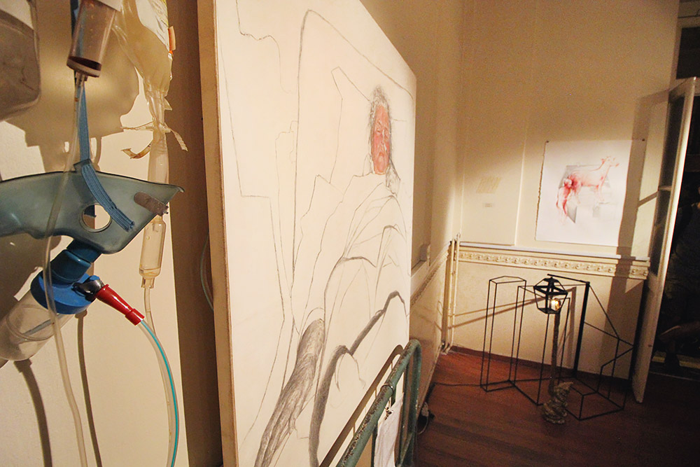 Back to Back | Horror vacui